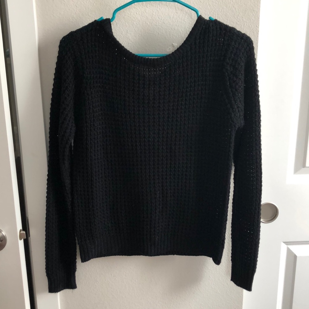 Long sleeve black knit sweater